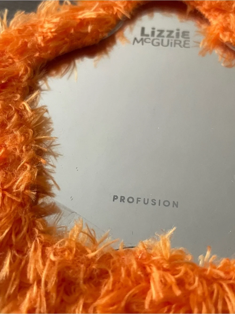 NWOT Lizzie McGuire Small Handheld Fuzzy Mirror